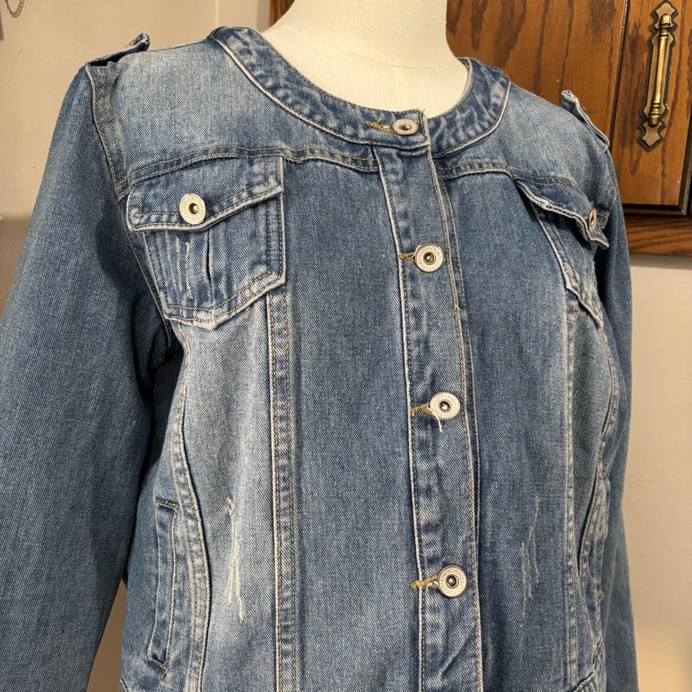 Cherry Koko Blue Long Sleeve Denim Jean Jacket Size Medium - Picture 2 of 8
